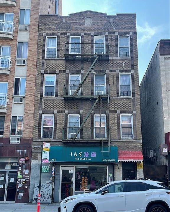 1st image of 5706 7th Ave
