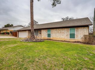 3432 Willowcrest Dr, North Richland Hills, TX 76117