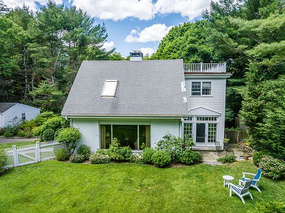 5th image of 156 E Bay Road