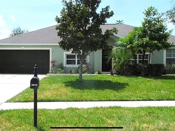 2nd image of 2916 Holly Berry Ct