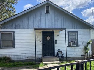 12120 S Willowbrook Ave, Compton, CA 90222