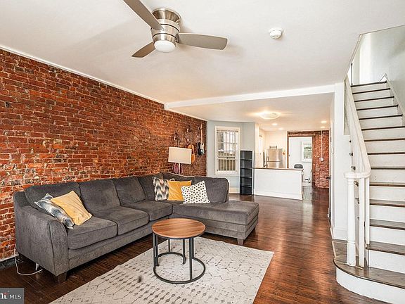 4th image of 2135 Mifflin St