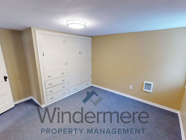 336 S Palouse St — Photo 17