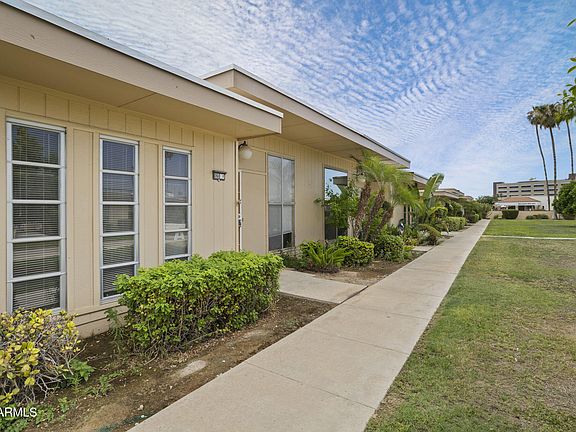 5th image of 10060 W ROYAL OAK Road #F