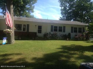 357 Constitution Dr, Forked River, NJ 08731