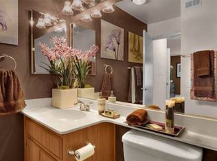 325 N Buena Vista St APT 209, Burbank, CA 91505