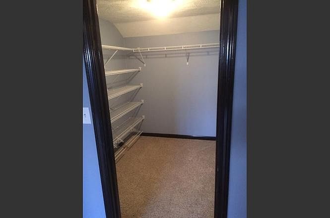 Walk in closet