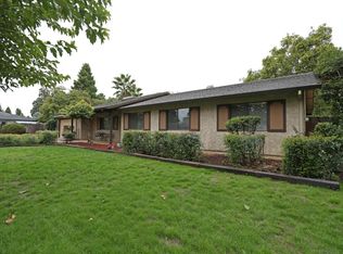 6946 Granada Dr, Redding, CA 96002