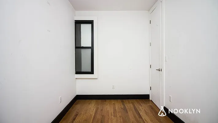 Rented by Nooklyn NYC LLC | media 16