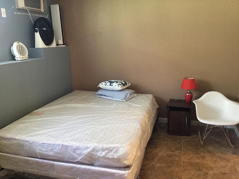 Bedroom area