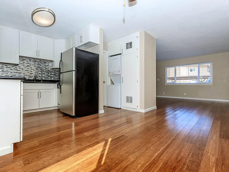 4401 Central Ave — Photo 72