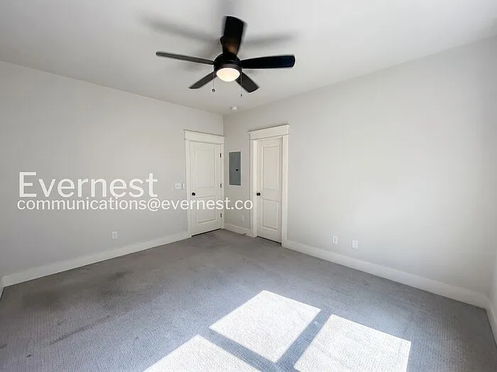 520 Moore Ave — Photo 27