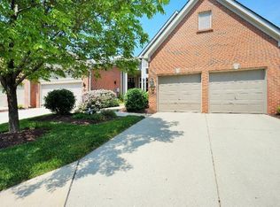 7482 Great Waters Ln #2-2D, West Chester, OH 45069
