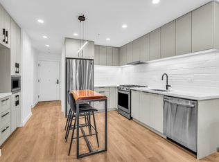 3018 Saint George St #104, Pt Moody, BC V3H0L4