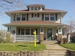 46 W Harrison St photo 1