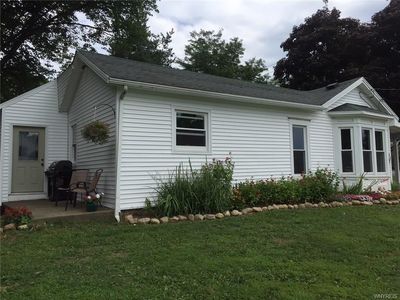 10394 Main St, North Collins, NY, 14111