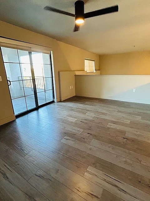 1 bed, 969 sqft, $2,550 — Photo 4