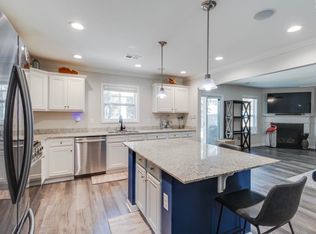 817 John G Richards Rd, Camden, SC 29020