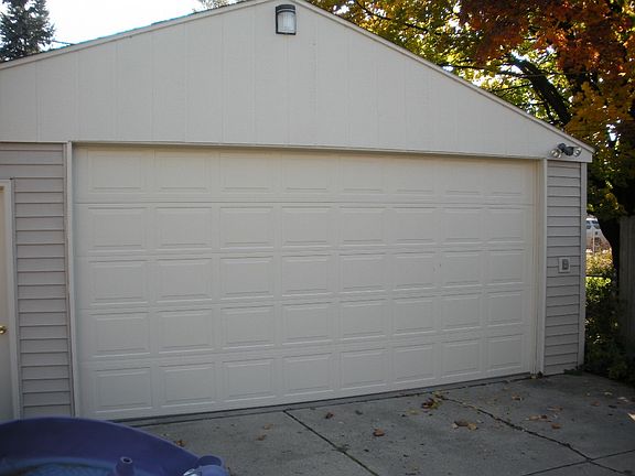 24 x 24 ft garage