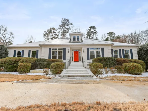 5013 Hanna Ln, Fuquay Varina, NC 27526