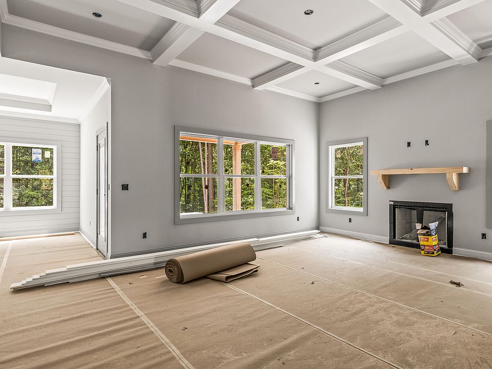 1st image of 1005 Woodbury Trl