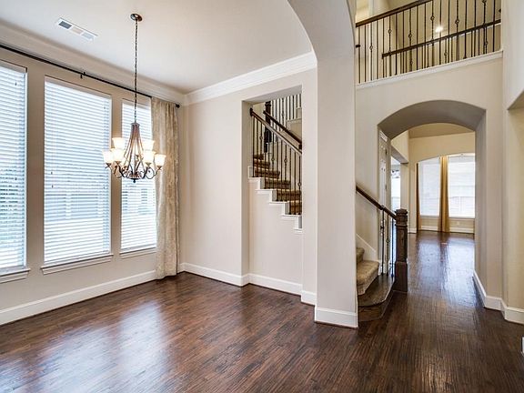 5th image of 1428 Bluebell Ave
