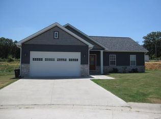 134 Deerfield Dr, Poplar Bluff, MO 63901