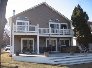 508 Bally Rd, McHenry, IL 60050