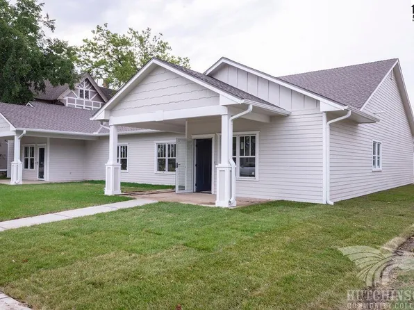 541 E Avenue A, Hutchinson, KS 67501