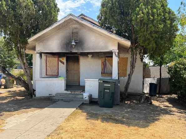 1009 Oregon St, Bakersfield, CA 93305