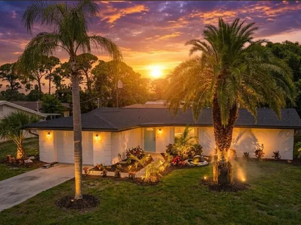 386 Cabana Rd, Venice, FL 34293