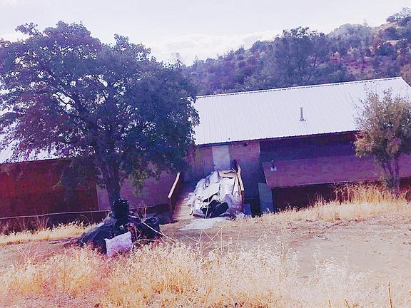 4th image of 37610 Canton Way