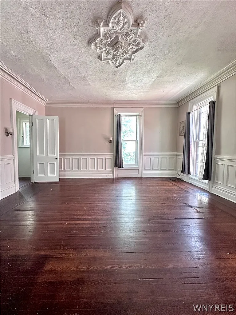 1 bed, 1.0 bath, 2769 sqft, $1,100 — Photo 3