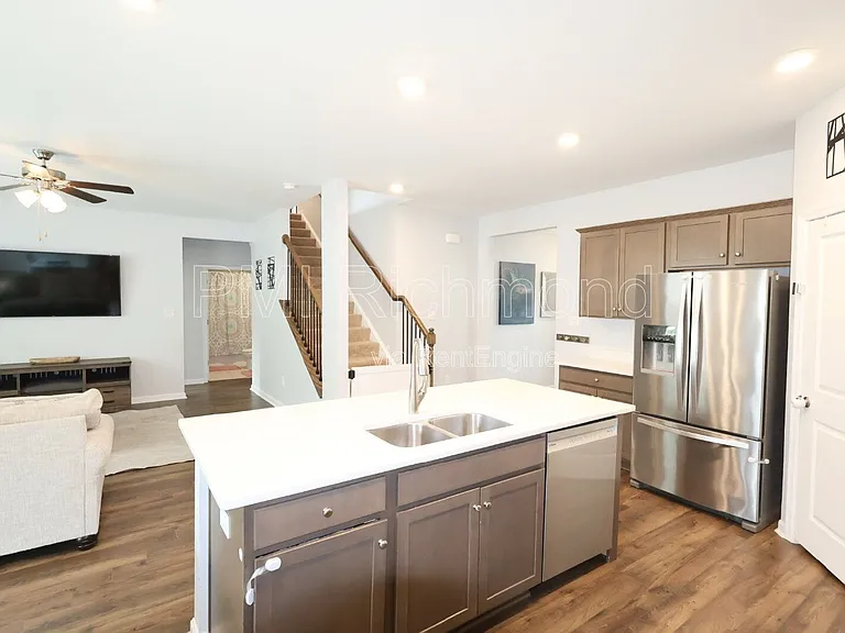 5918 Brailen Dr — Photo 11