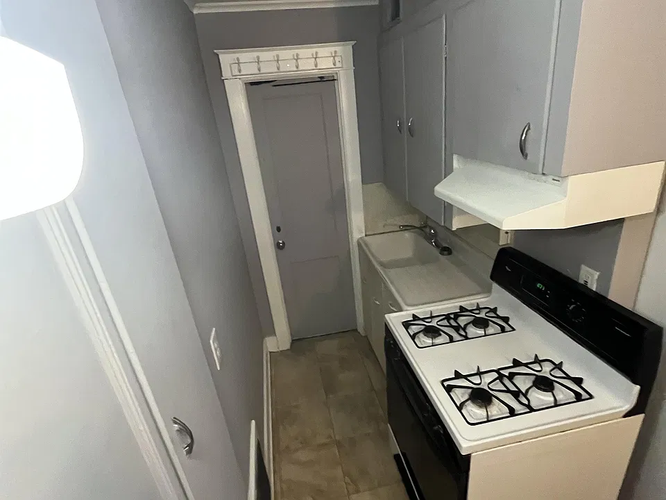 310 E Main St #2D
