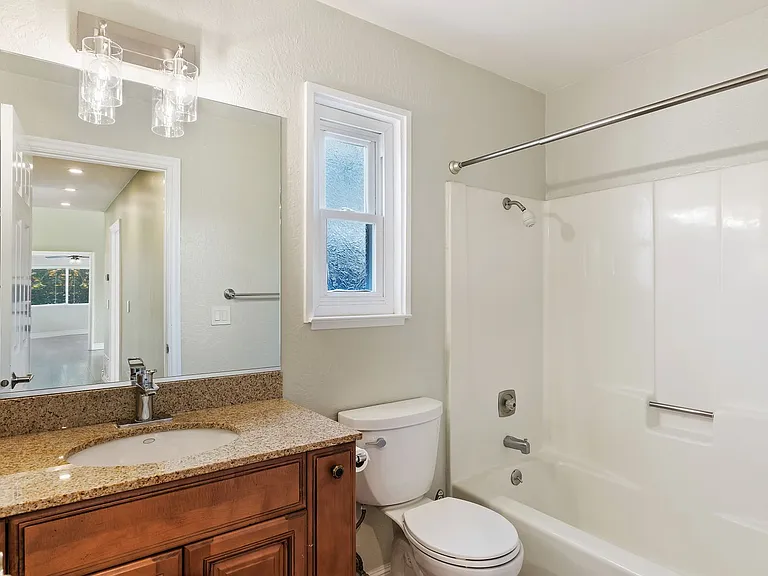 1220 Monte Vista Ct — Photo 17