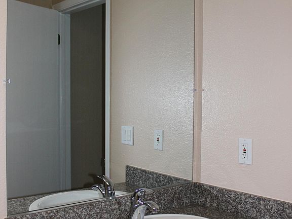 3rd image of 1018 San Gabriel Cir Unit 523