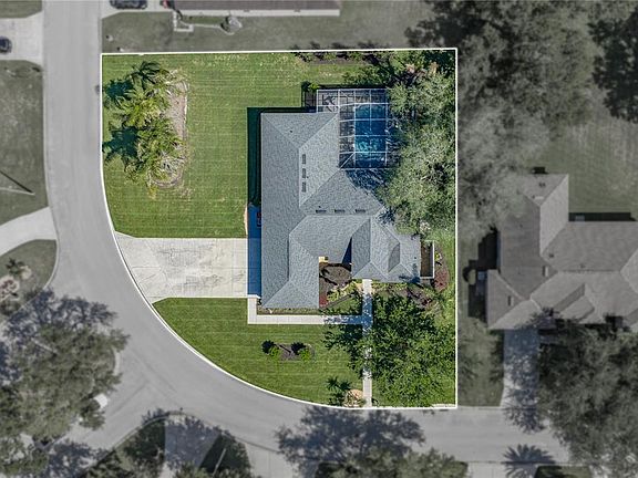 4th image of 3013 Sutton Woods Dr