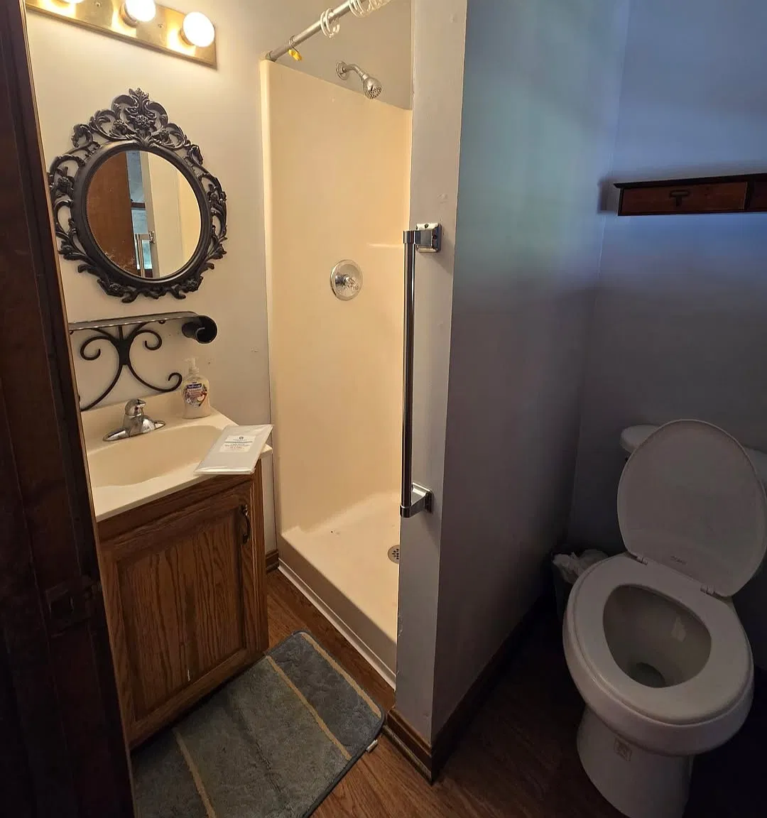 3 bed, 1400 sqft, $900 — Photo 3