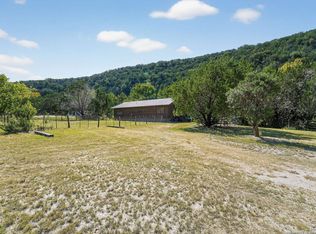 648 Bluffcreek, Leakey, TX 78873