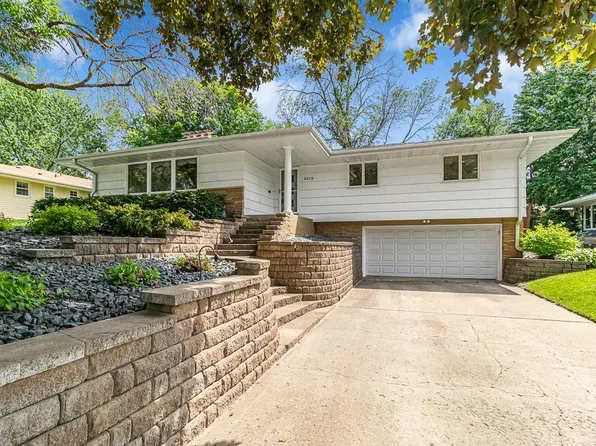 5313 Birchcrest Dr, Edina, MN 55436