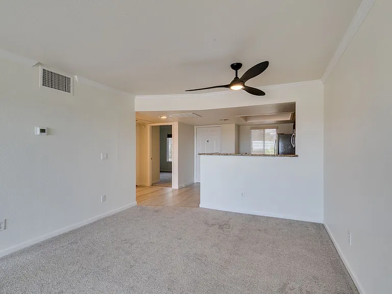 8070 W Russell Rd #2026 — Photo 17