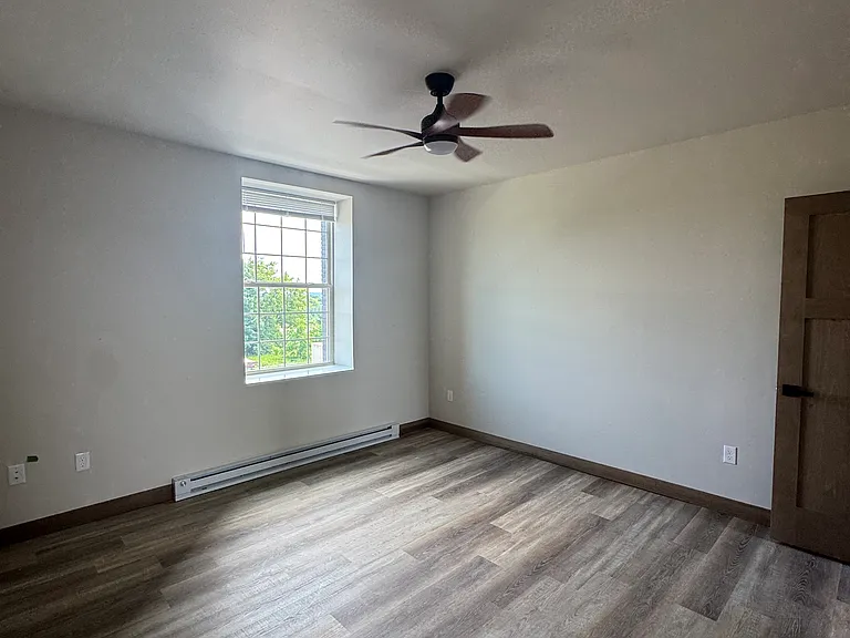 600 W Hickory St #13 — Photo 6