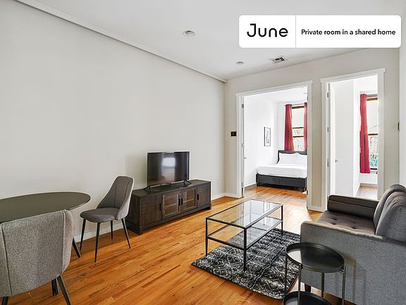 5th image of 310 Tompkins Ave #0A