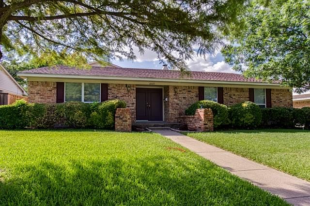 1st image of 2509 River Oaks Ln