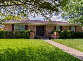 2509 River Oaks Ln, Mesquite, TX 75150
