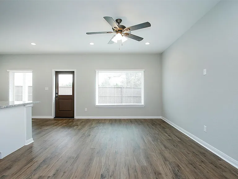 14010 Longstreet Rd #1B — Photo 7