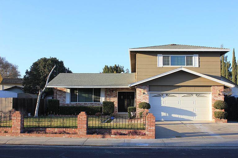1st image of 2221 Stanfield Dr