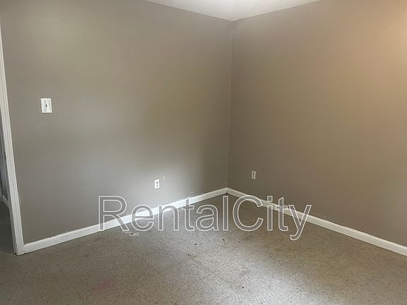 2nd image of 120 W Vine St APT B