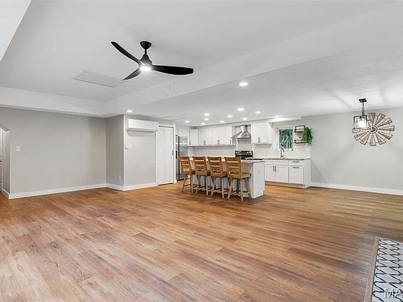 4th image of 2099 Stoney Ridge Trl
